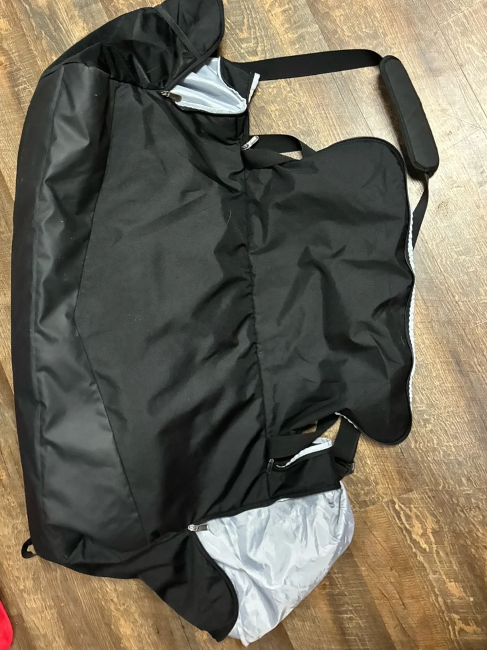 Under Armour Black and Silver Logo Duffel Bag with Shoulder Strap